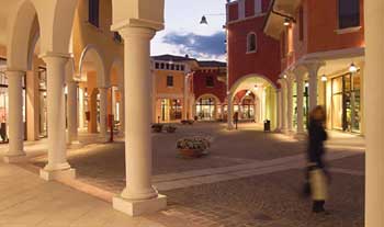 Mantova Outlet